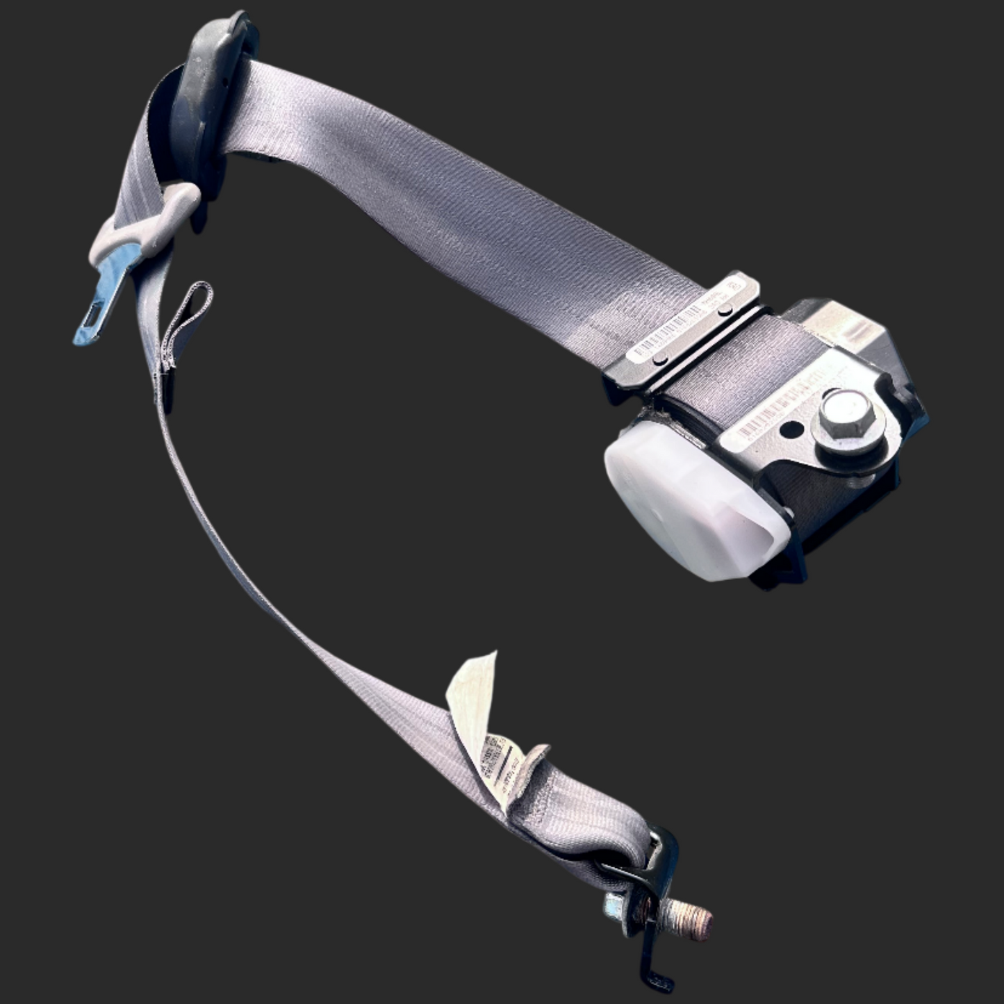 3rd Row Middle Seatbelt