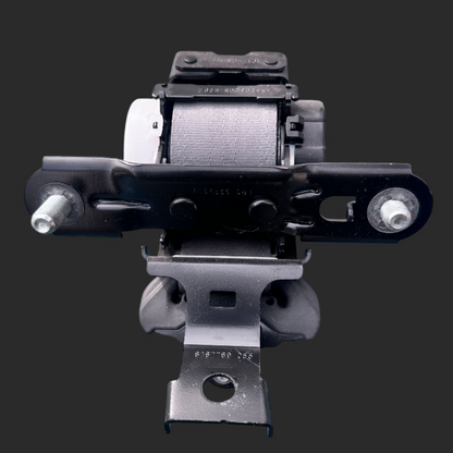 3rd Row Middle Seatbelt