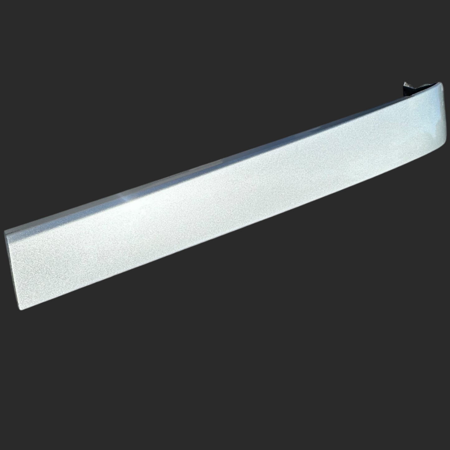 Driver (LH) Centre Roller Cover