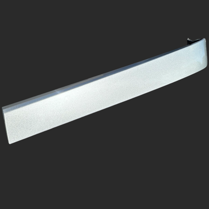 Driver (LH) Centre Roller Cover