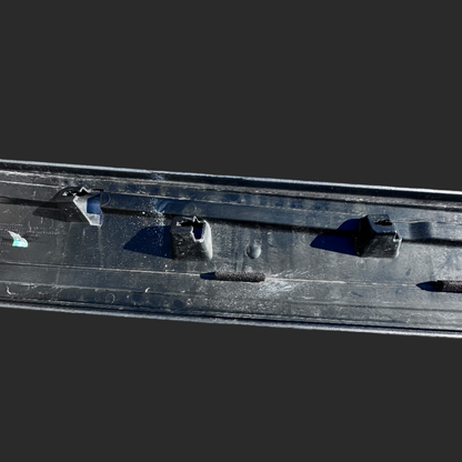 Driver (LH) Centre Roller Cover