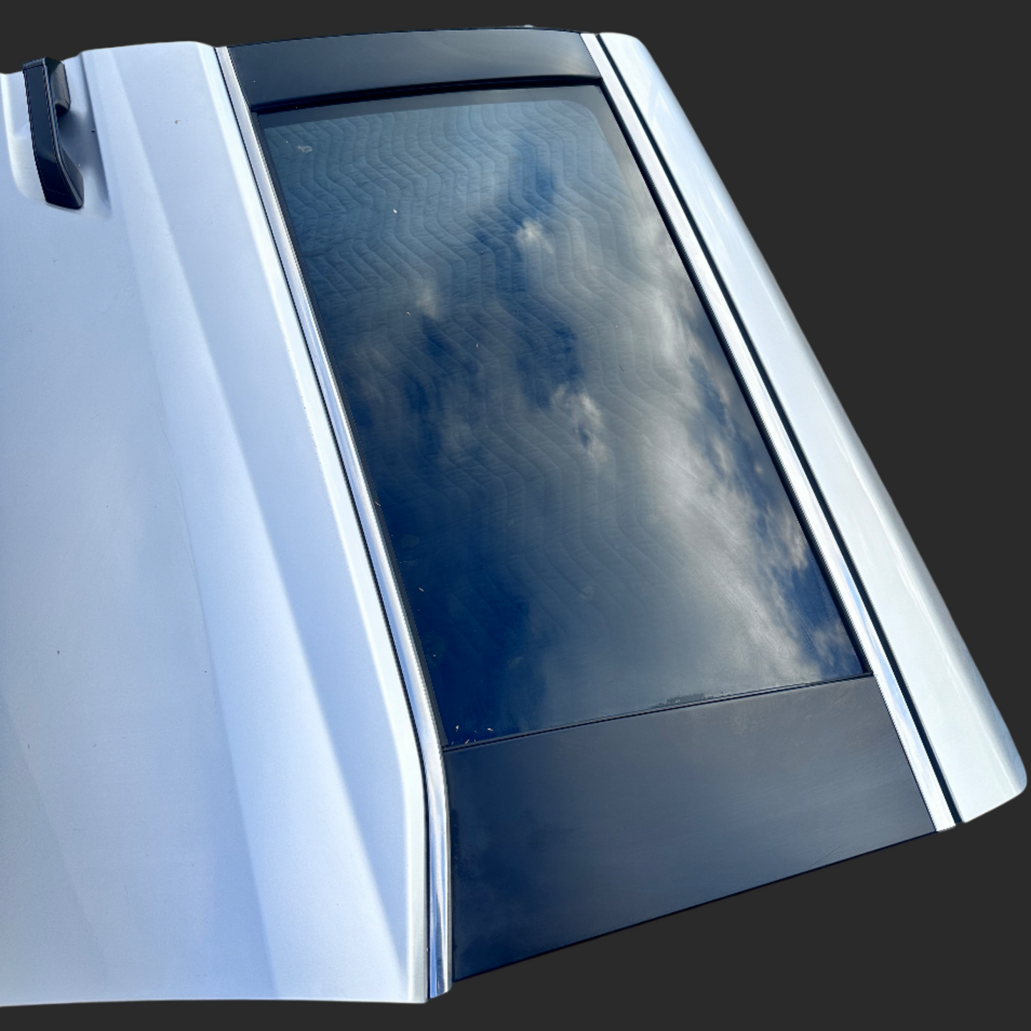 Driver (LH) Manual Sliding Door