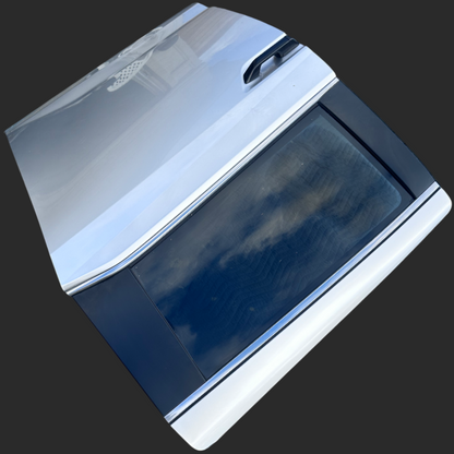 Driver (LH) Manual Sliding Door