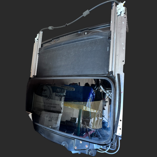 Sunroof Assembly With Motor